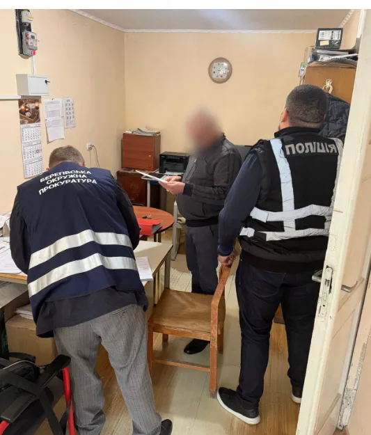 На Закарпатті викрито схему привласнення бюджетних коштів на ремонті тротуарів