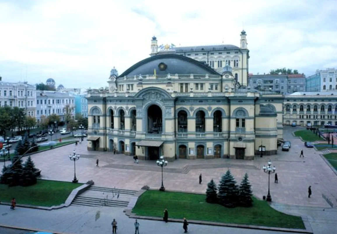 Київський оперний театр — історія, легенди та цікаві факти