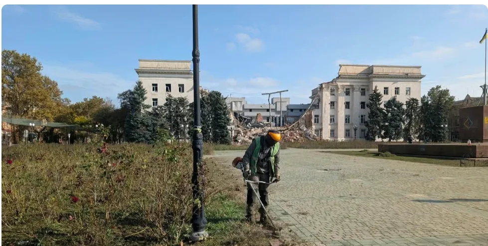 Bild: Росіяни стягують техніку до Херсона під час перемир’я в Олешках