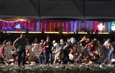 Как вели себя люди, оказавшихся в эпицентре стрельбы в Лас-Вегасе. Фото