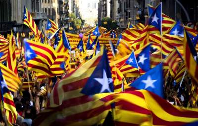 В соцсетях жестко высмеяли провозглашение "независимости" Каталонии