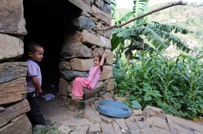 Как живется людям в горах Йемена. Фото
