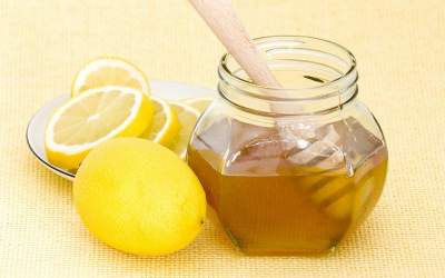 Строгая лимонно-медовая диета: минус 1 кг в день 