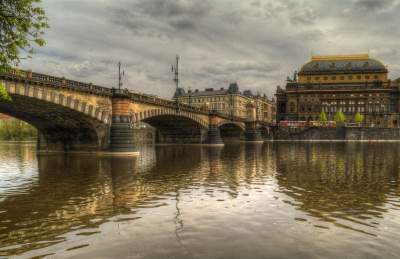 Пятнадцать самых красивых мостов Праги. Фото