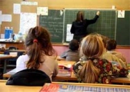 Рада отказалась увеличить надбавку учителям за выслугу лет  
