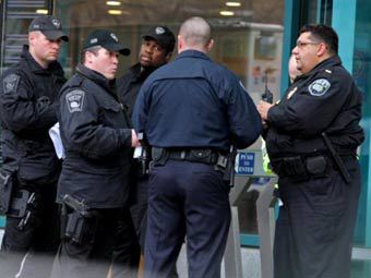Бостонские полицейские отрастят усы ради детей