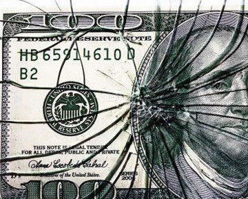 Доллар на межбанке скатился до 7,93