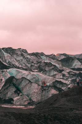Фотограф изумил инопланетными пейзажами Исландии. Фото