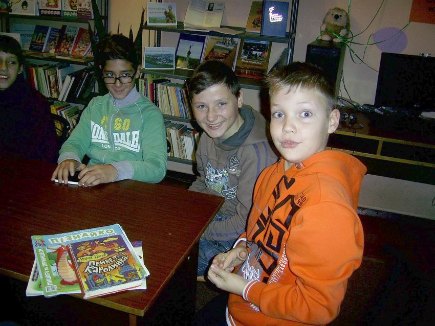 Дебаты мальчиков и девочек состоялись в каменской библиотеке