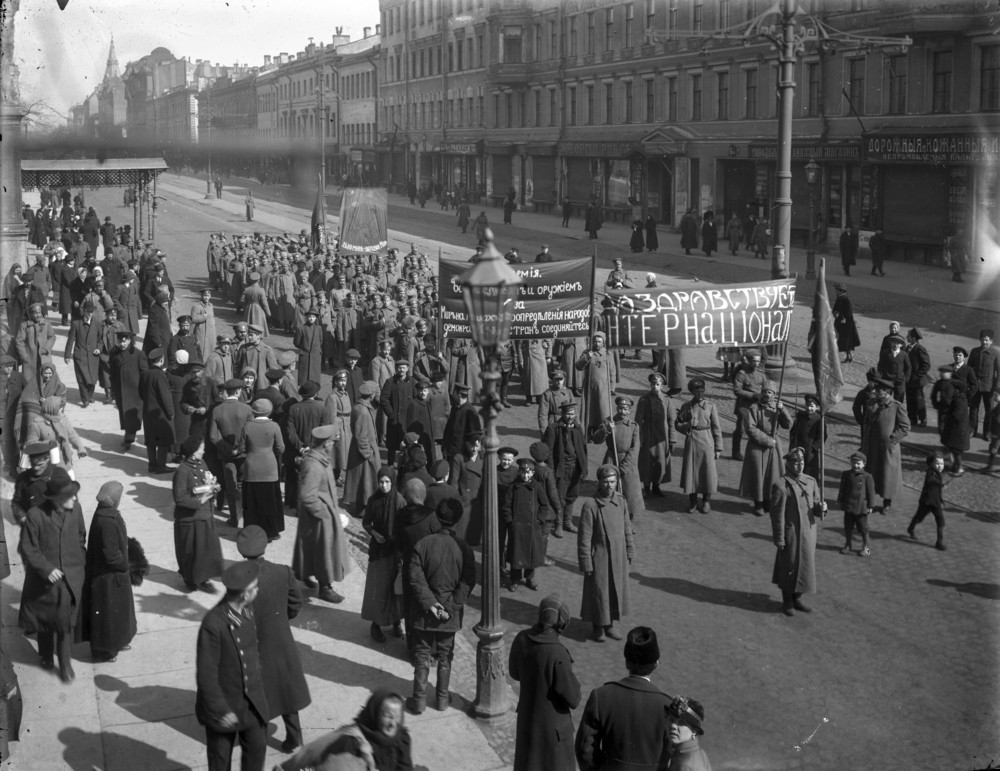 Россия 1917 на архивных снимках