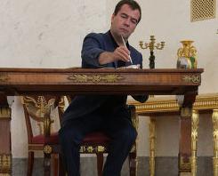 Дмитрий Медведев сравнил себя с царем