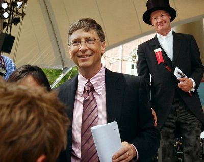 Билл Гейтс пожертвовал 28 млрд долларов на благотворительность