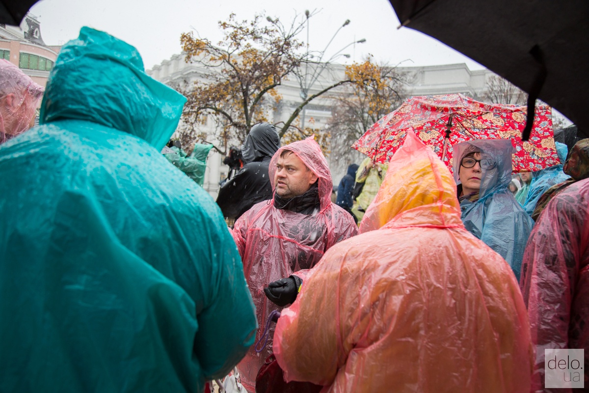 \"Импичмент под дождем и снегом\". Как прошел очередной митинг Саакашвили (фото)