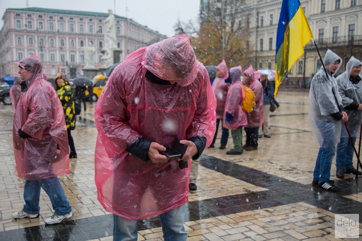 \"Импичмент под дождем и снегом\". Как прошел очередной митинг Саакашвили (фото)