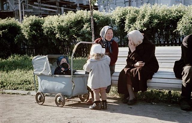 Фото повседневной жизни в СССР в 50-е от Семена Фридлянда