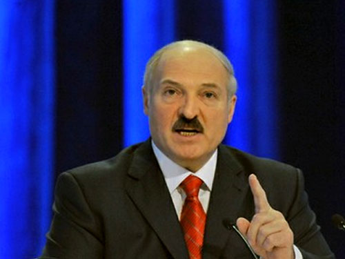 Лукашенко заявил, что "беспорядки" в Минске Запад финансировал через фонды в Литве, Польше и Украине