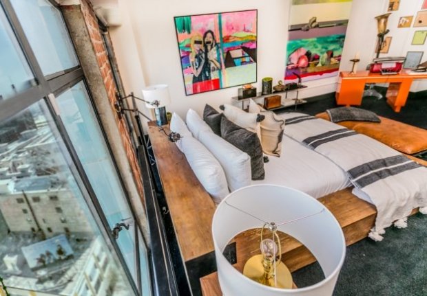 Джонни Депп продает свою недвижимость: роскошные фото квартиры
