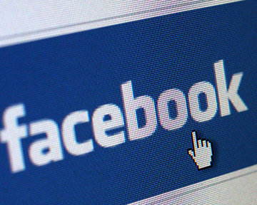 Facebook запустил для украинцев сервис "Места"