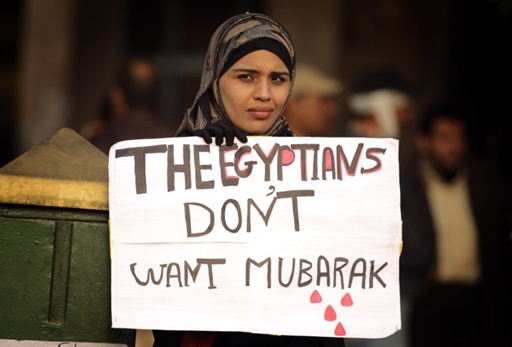 Египетские военные подвергали демонстранток в Каире "проверкам на девственность"