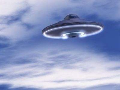 В Австралии НЛО устроили слежку за самолетами