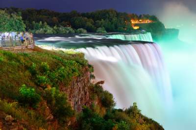 Впечатляющие кадры - самые красивые водопады планеты. Фото