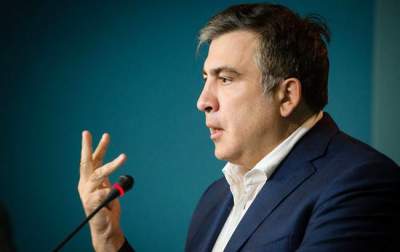 Водка творит чудеса: Саакашвили повеселил «революционным» методом похудения