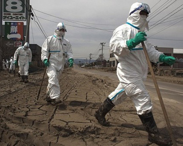 Радиация в зоне отчуждения вокруг "Фукусимы-1" в 500 раз выше нормы