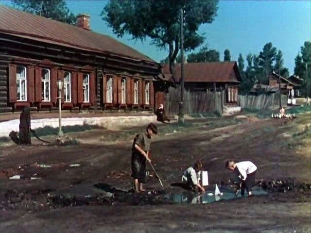 Чем жила советская страна в 1957 году