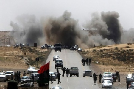 Авиация НАТО за сутки уничтожила в Ливии шесть танков