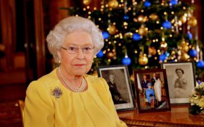 Как празднует Рождество королева Великобритании. Фото