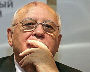 Литва хочет допросить Горбачева