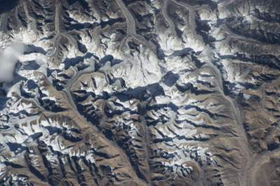 Гималаи в невероятных снимках, сделанных с МКС. Фото