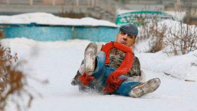 По уши в сугробах: свежие фотожабы на политиков и киевский снегопад 