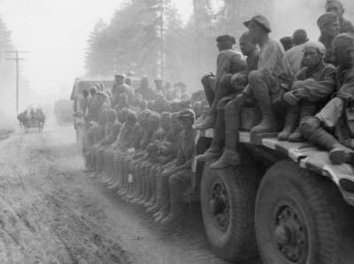 Немецкие и советские военнопленные в уникальных снимках. Фото