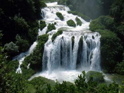 Пятнадцать красивейших водопадов на планете. Фото