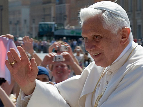 Папа Римский признался, что был членом нацистской организации "Гитлерюгенд"