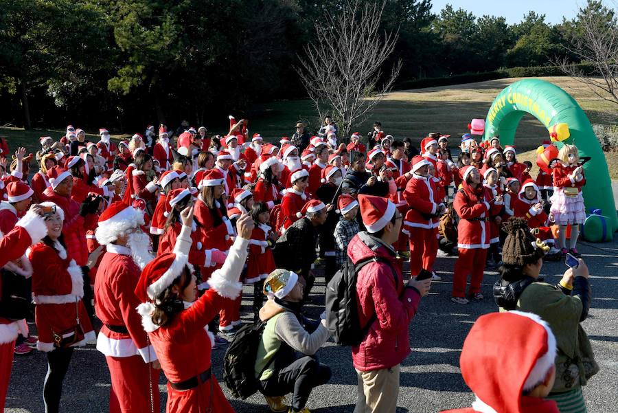 Праздничный забег Tokio Santa Run