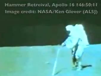 Кадр из видеоролика NASA, снятого участниками миссии "Аполлон-16"