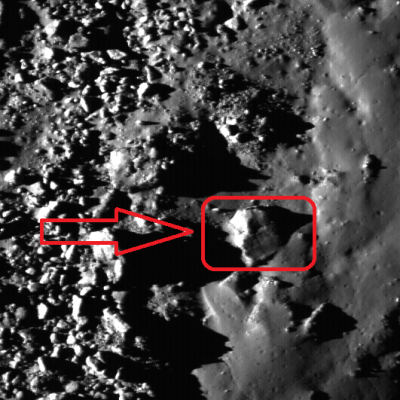 Ученые обнаружили собаку в лунном кратере (ФОТО)