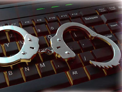 В Греции арестован 18-летний хакер, взломавший за последние три года сайты Интерпола, Пентагона и ФБР