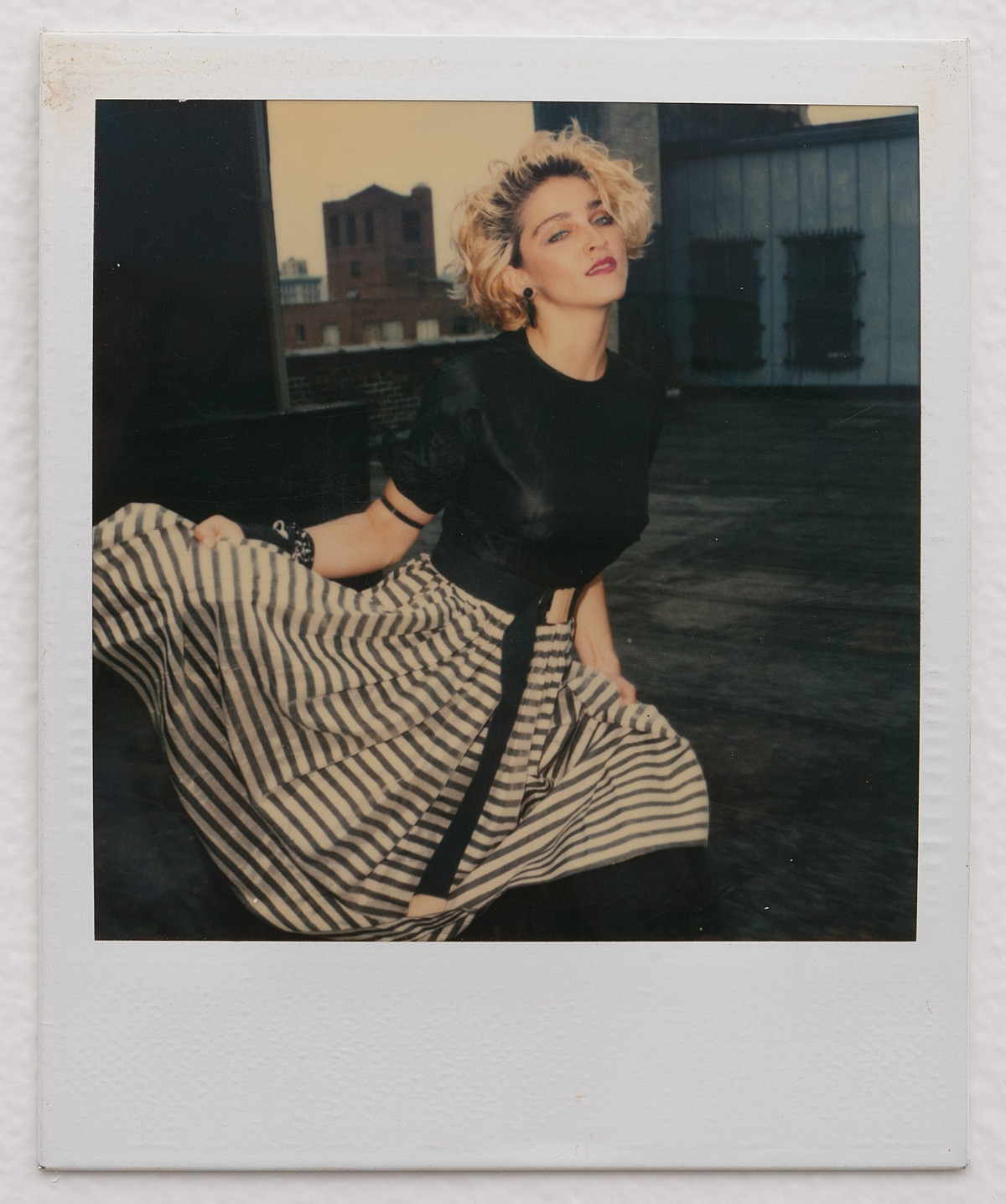 Мадонна на пороге славы в полароидных фотографиях 1983 года Ричарда Кормана 16