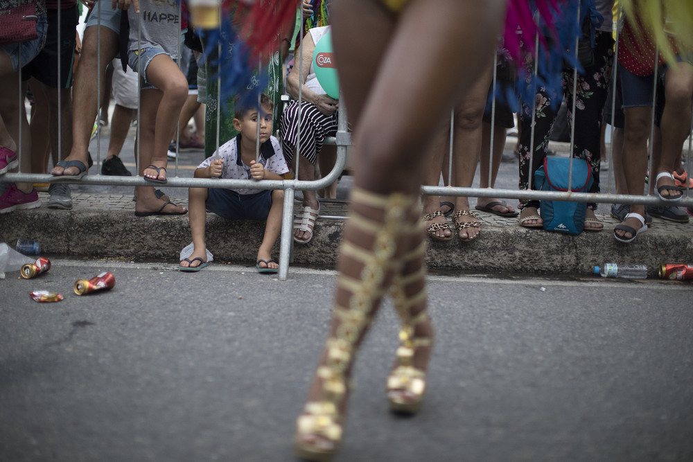 Бразильский парад школ самбы