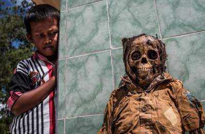 Вечеринки с мертвецами: шокирующие традиции тораджа. Фото
