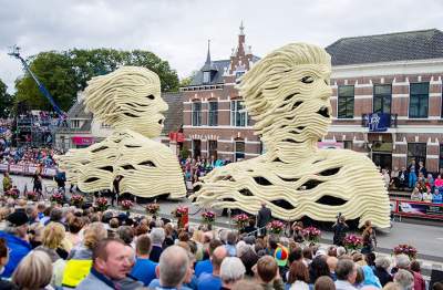 Удивительная красота: огромные цветочные скульптуры в Голландии. Фото