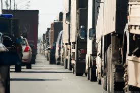 Украинские грузовики не пускают в Россию