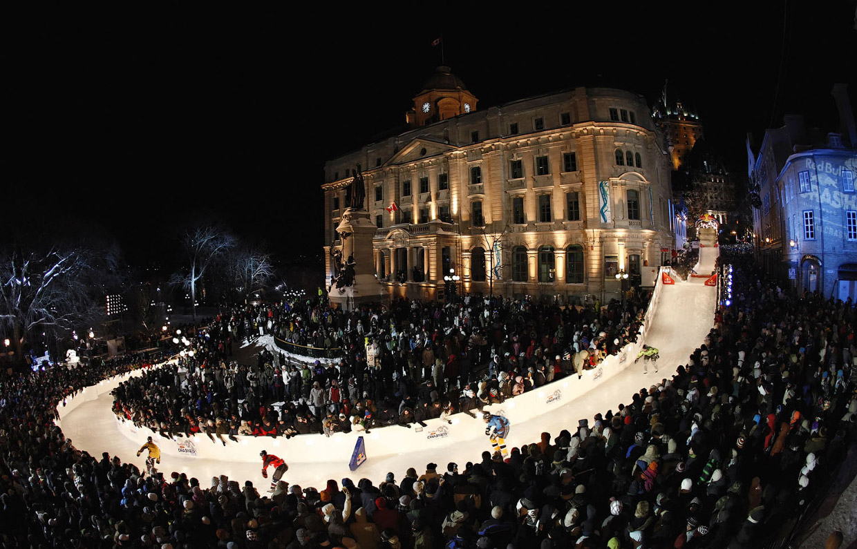 Соревнования Ice Cross Downhill