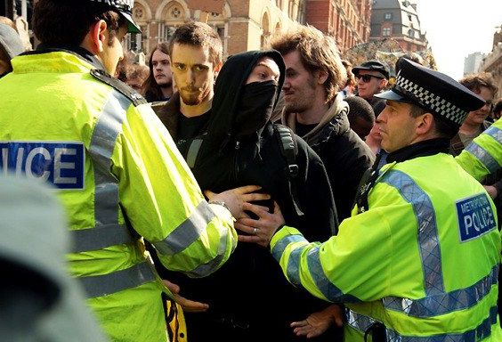 В Лондоне за погромы арестованы уже более 160 человек