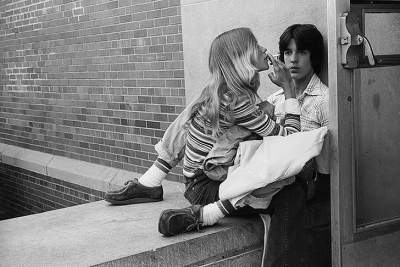 Фотограф показал бурную молодость американцев 60-80-х. Фото