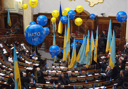 Верховная Рада за 2 миллиона гривен наведет блеск в сессионном зале