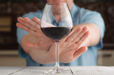 Пять преимуществ полного отказа от алкоголя